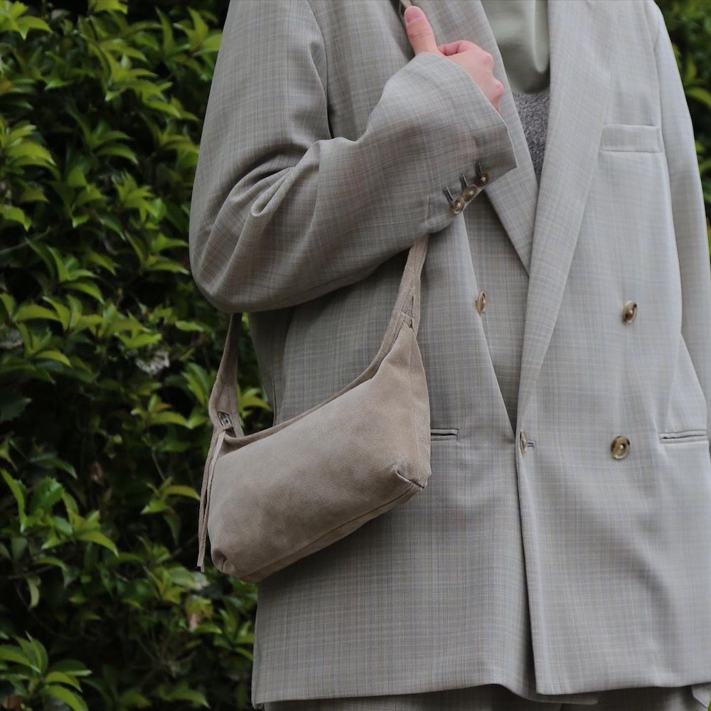 YOKE SIDE OPEN COUBLE-BREASTED JACKET(YK21SS0193J) style. 2021.04.23.
