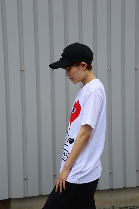 LAY COMME des GARCONS☆新作レッド ブラック グリーン エンブレムTシャツstyle.2025.6.21