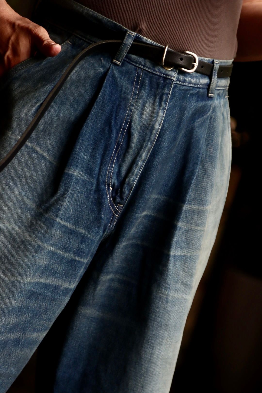 Graphpaper 23AW Selvage Denim Two Tuck Pantsスタイル.2023.8.1.