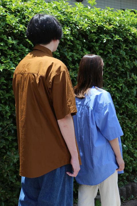 Graphpaper Broad Oversized S/S Regular Collar Shirt(GM212-50625B) style. 2021.05.30.