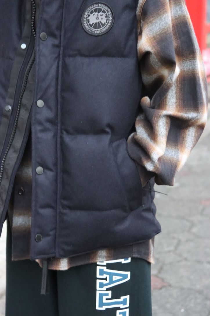 カナダグース　ブラックレーベル　Garson Vest Wool CANADA GOOSE 22AW GARSON VEST WOOL BLACK LABEL style.2022.10