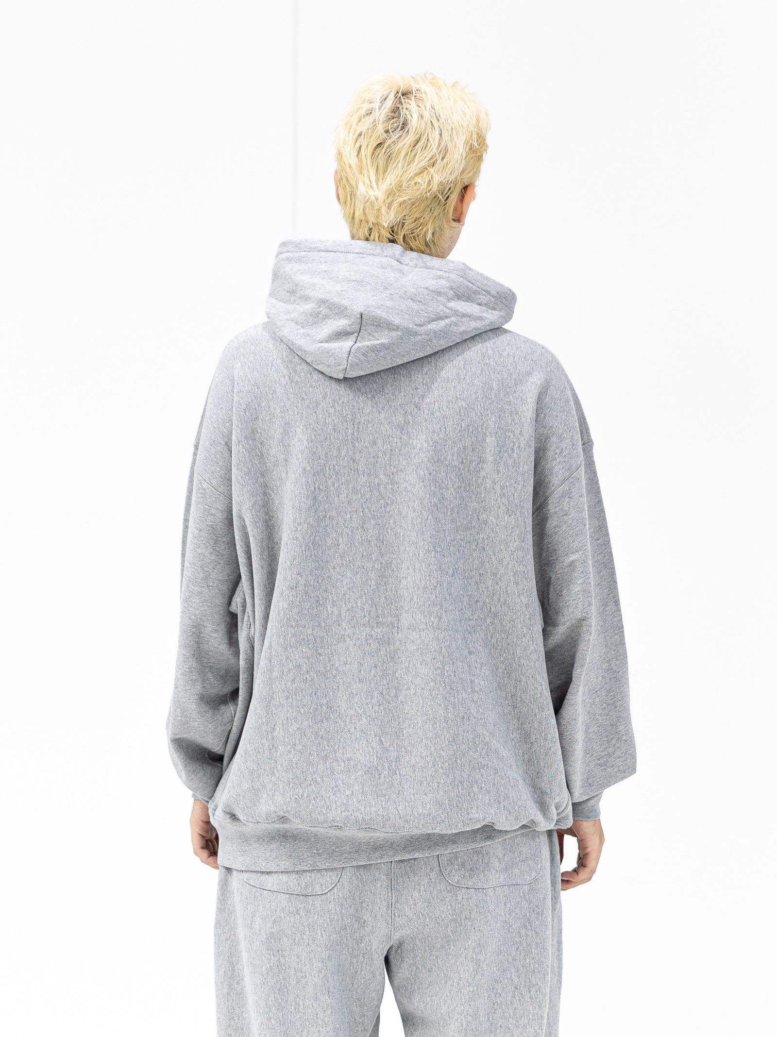 フレッシュサービス CLASSIC TERRY SWEAT HOODIE MARKスタイル