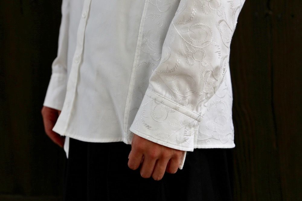 sulvam OX left embro shirt"WHITE"Style.2020.7.29.