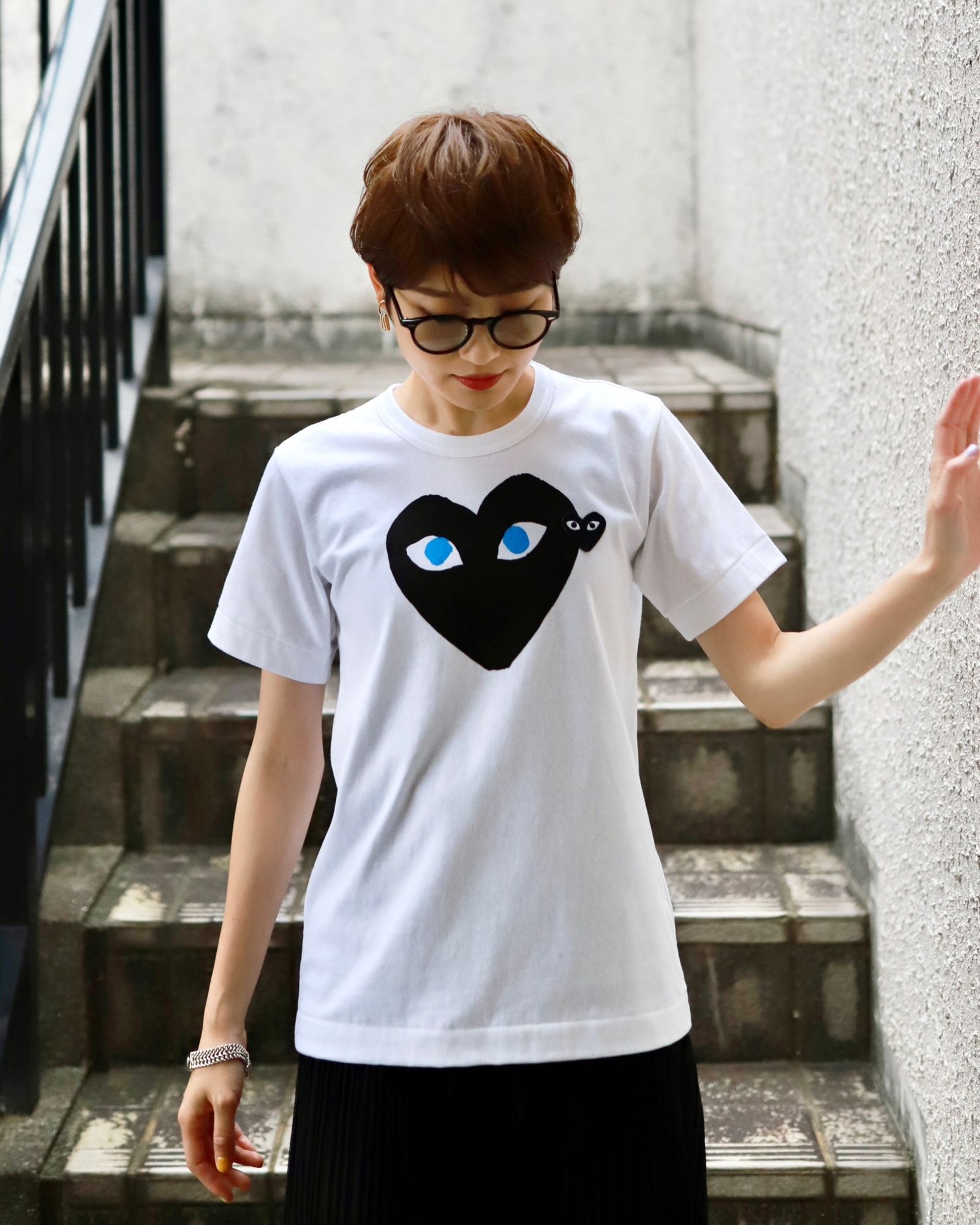 PLAY COMME des GARCONS レディースBlackハート With Blue Eyes T