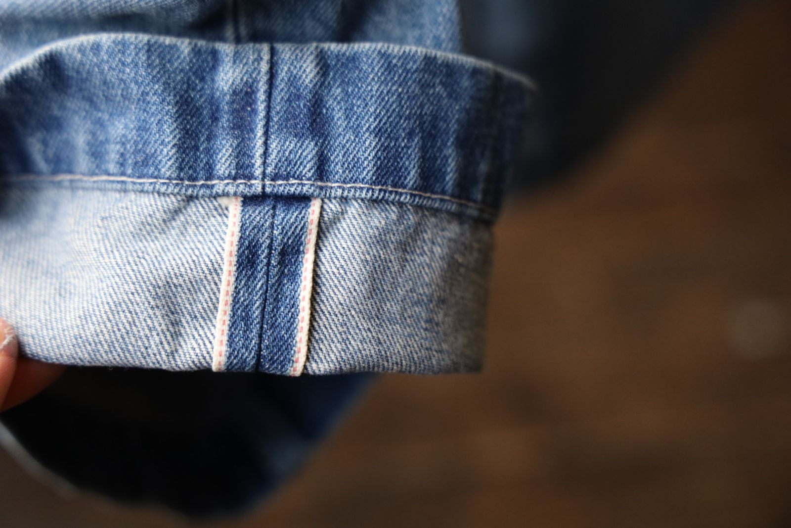 グラフペーパー25AW Selvage Denim Belted Pants(GU253-40064LB)INDIGO_LIGHT FADE