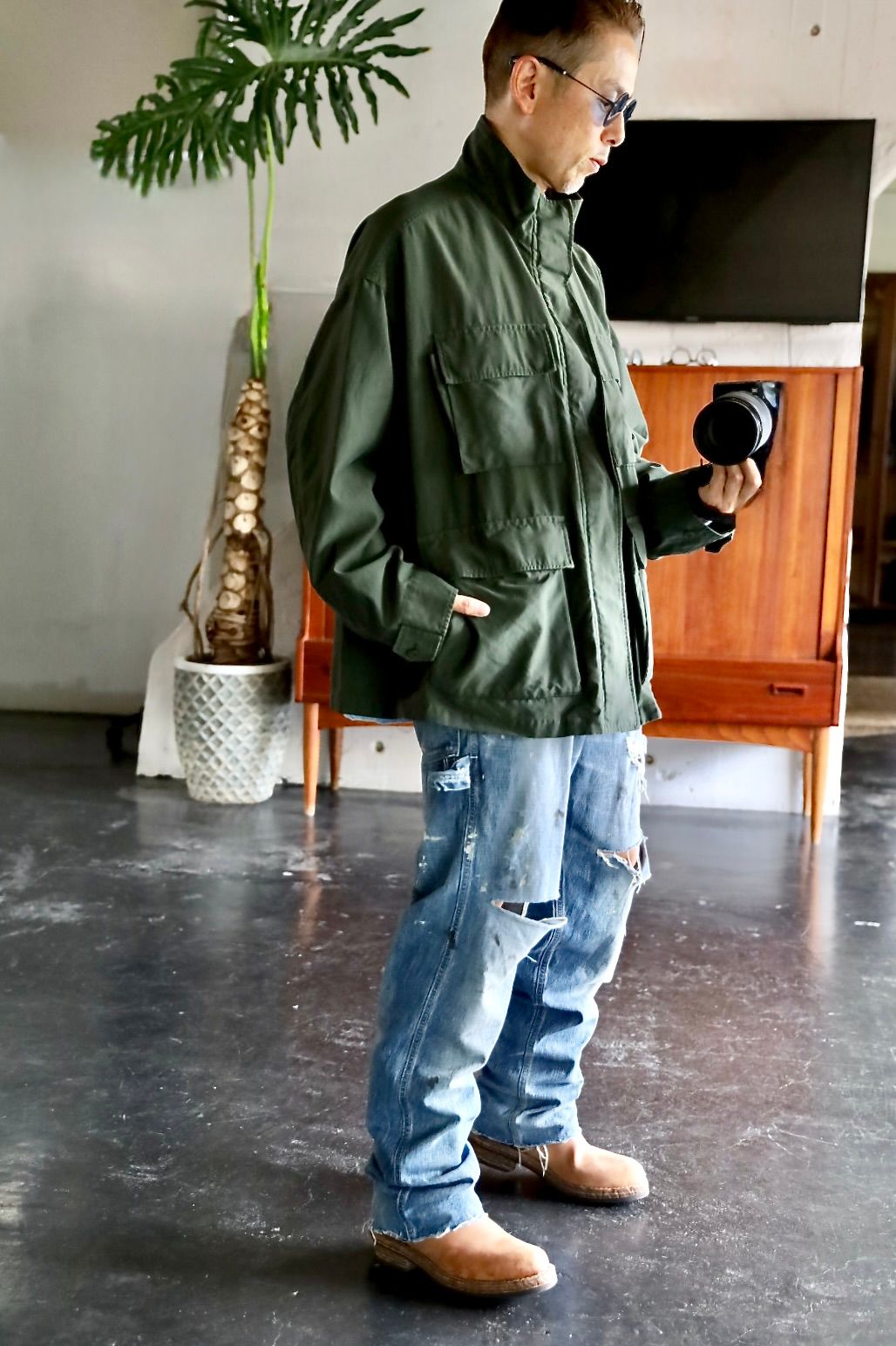 Graphpaper Cotton Cupro Back Satin Military Jacketスタイル2025.9.6.