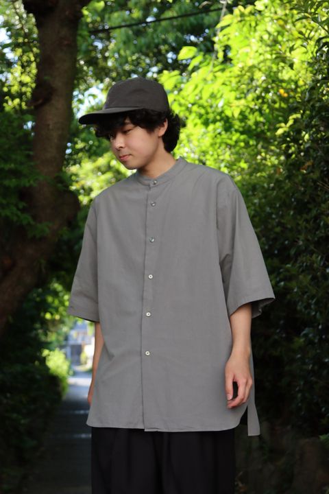 Ets.Materiaux Band Collar Short Sleeve Shirt style. 2022.05.11.