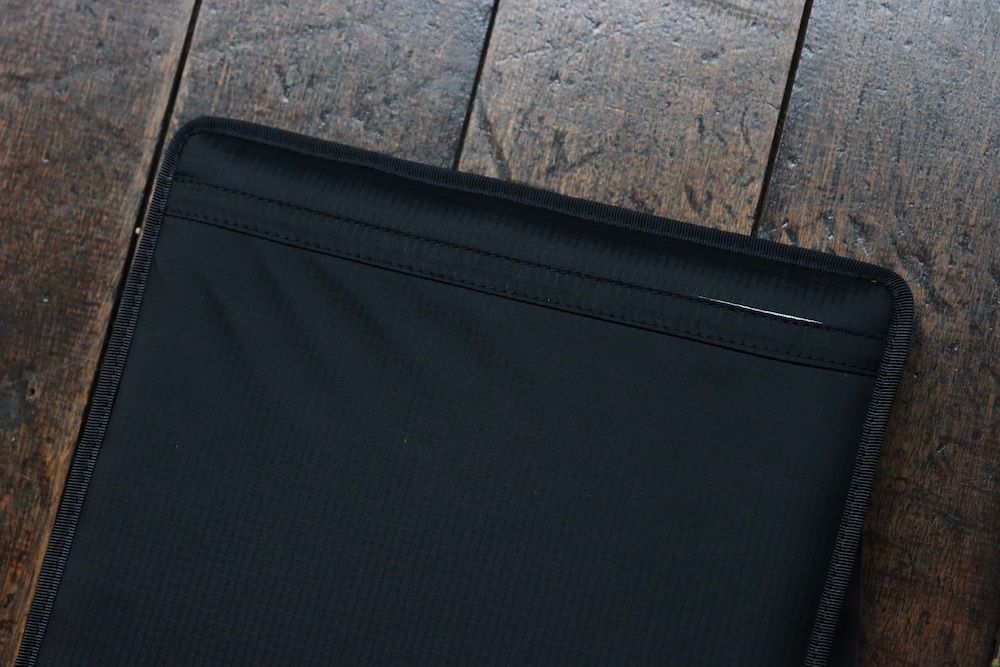 フレッシュサービス PHILMENT × FreshService SNEAKER SLEEVE(FSW-22-AC_130)BLACK
