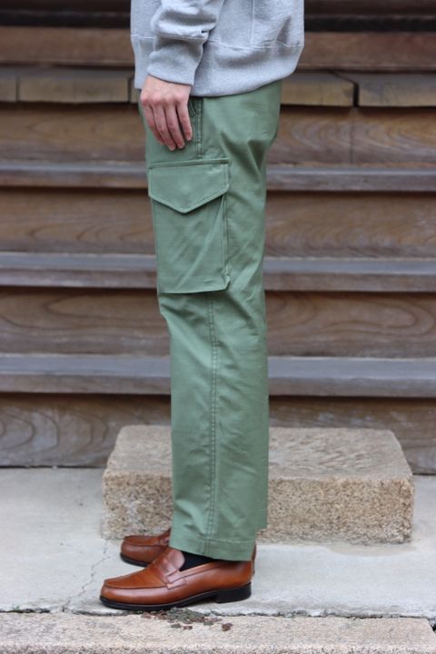COMME des GARCONS HOMME カレッジロゴスウェット(HH-T016-051) style. 2021.09.05.