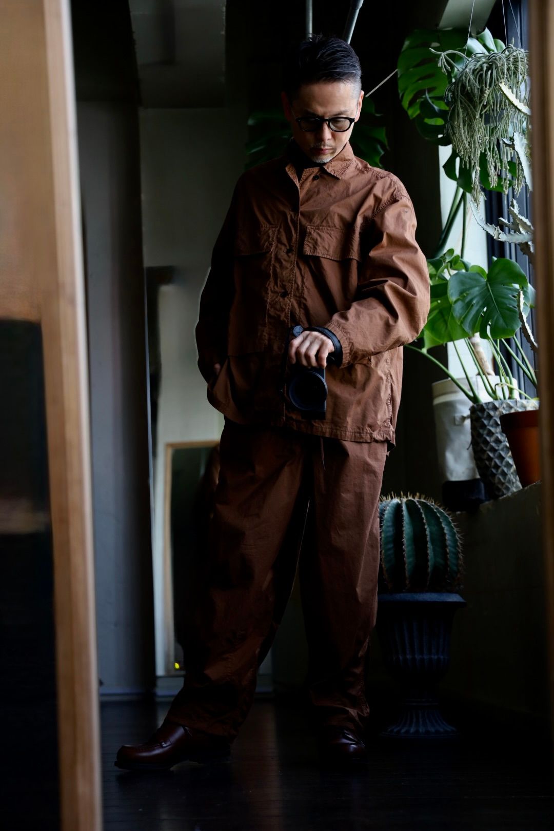 グラフペーパー  25SS Garment Dyed Typewriter Parachute Pants(GM251-40090C)BROWN☆3月8日(土)発売！