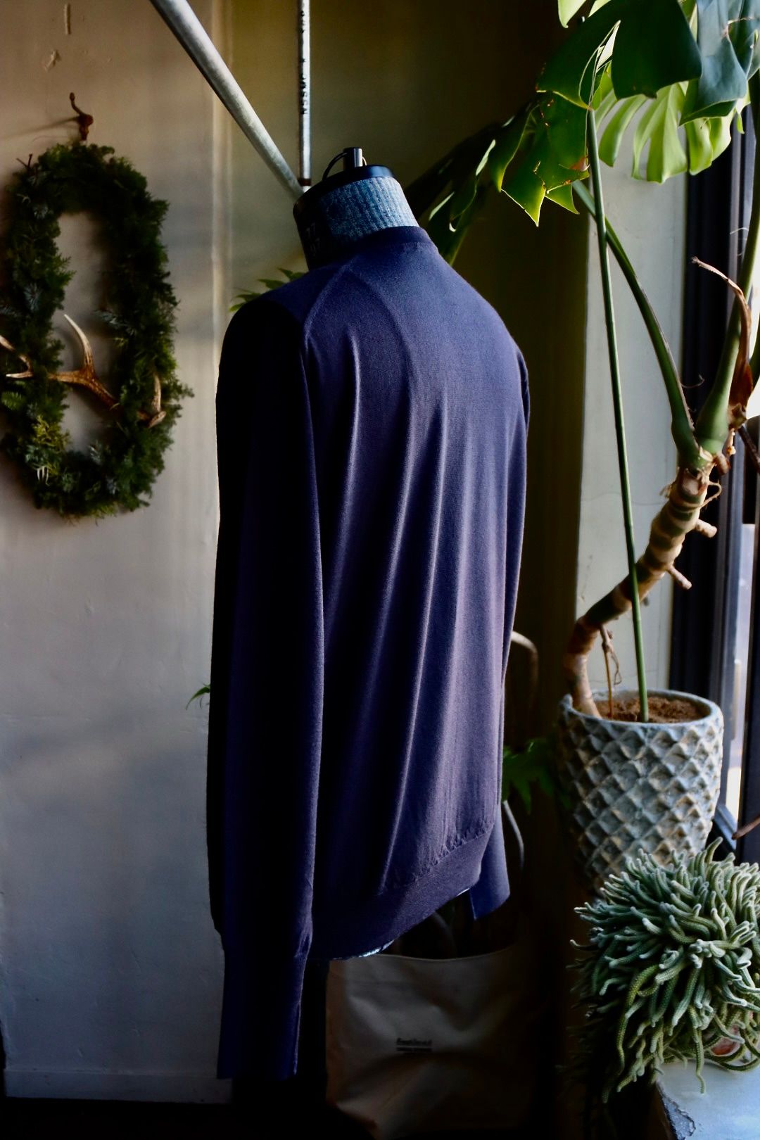 アプレッセ Cashmere High Gauge Crew Neck Sweater(24SAP-03-02K)NAVY