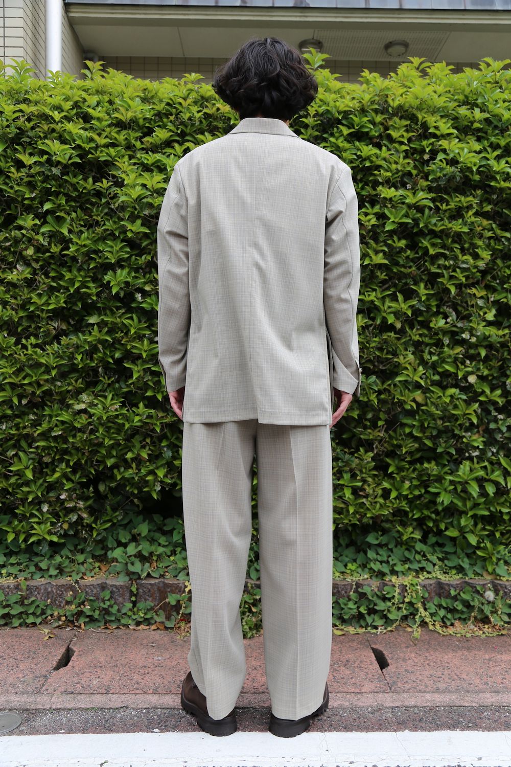 YOKE SIDE OPEN COUBLE-BREASTED JACKET(YK21SS0193J) style. 2021.04.23.