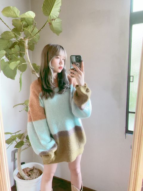 YOKE 新作MOHAIR BORDER CREWNECK SWEATER style.2023.8.27