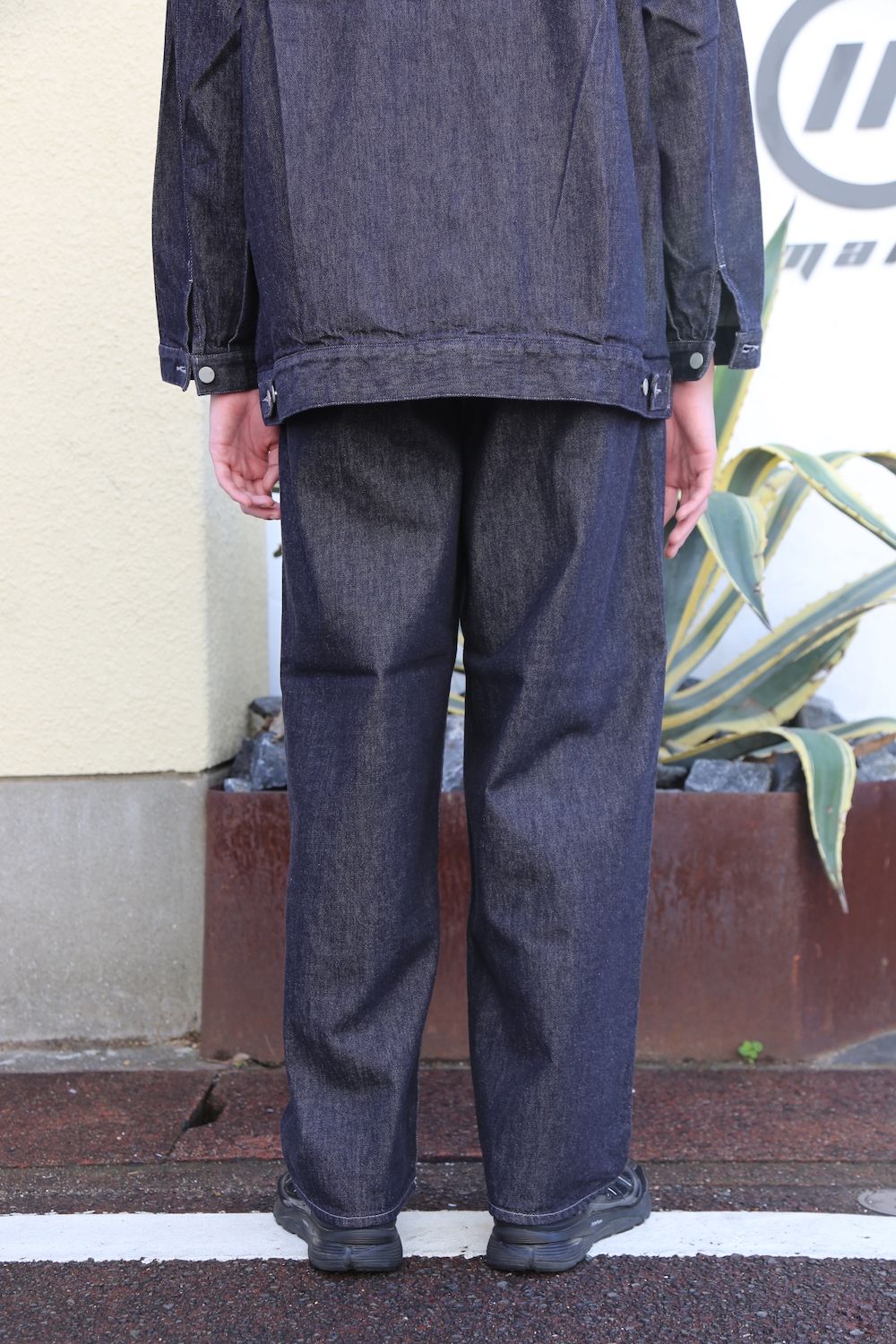 Graphpaper Colorfast Denim Blouson&Colorfast Denim Two Tuck Graphpaper Colorfast Denim Blouson&Colorfast Denim Two Tuck