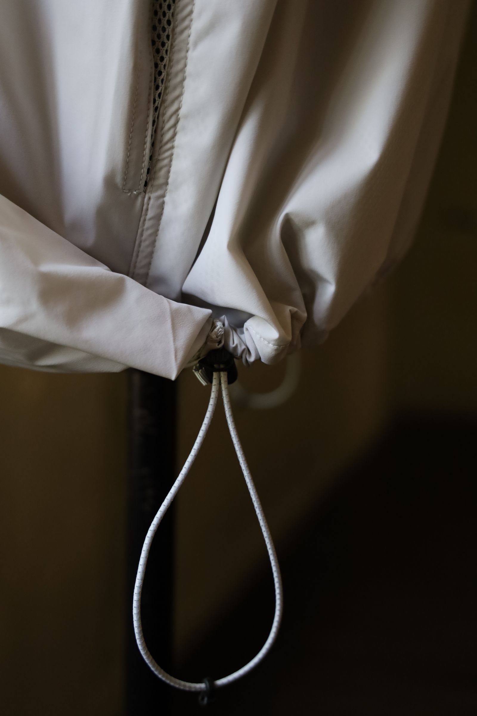 is-ness イズネス24SS TECHNICAL VENTILATION JACKET(24SS_08_1006JK04)LIGHT GRAY