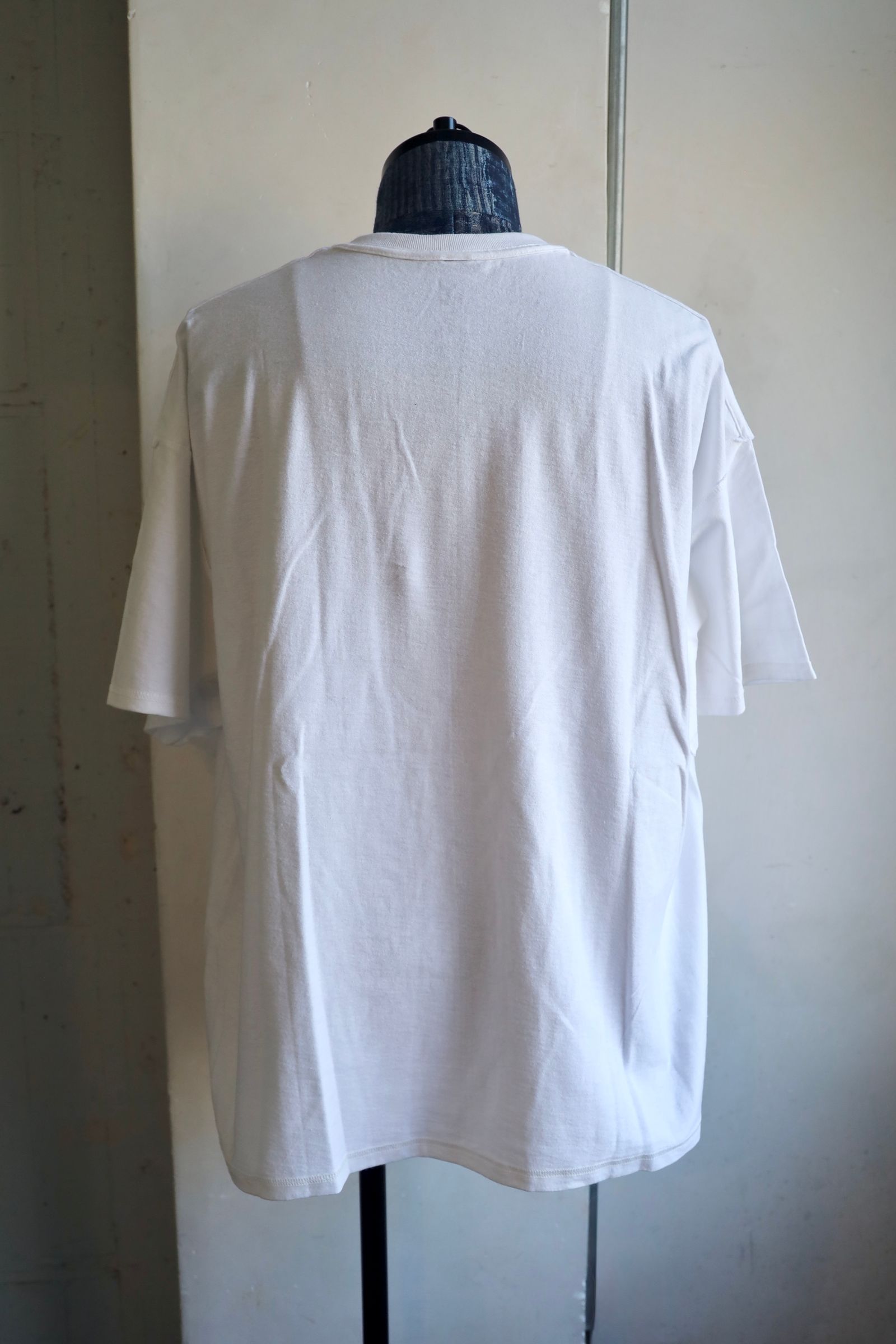 イズネスミュージック 25SS LO-FI T-SHIRT(IMP5_24_LOFI5ST01)WHITE