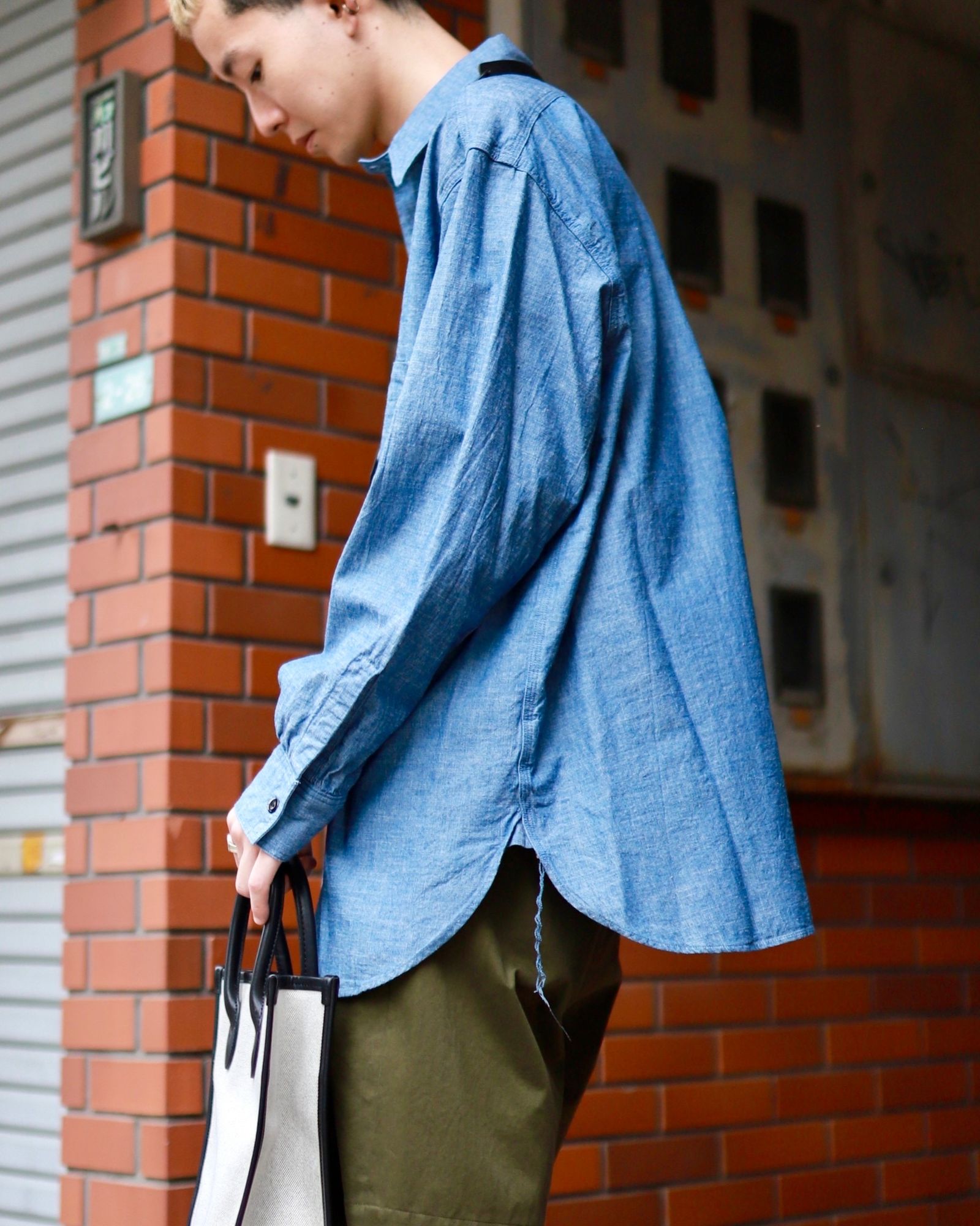 A.PRESSE アプレッセ 23AW style2 BB Washed Chambray Shirtスタイル