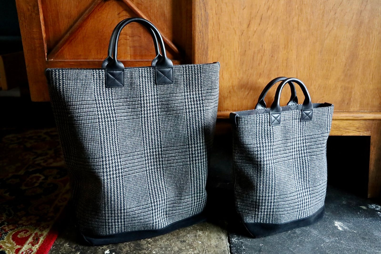 エンダースキーマ 25SA バッグ tweed tote small(xu-b-tts)black