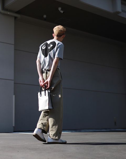 PLAY COMME des GARCONS プレイコムデギャルソン23SS ロゴ&ハートTシャツ スタイル