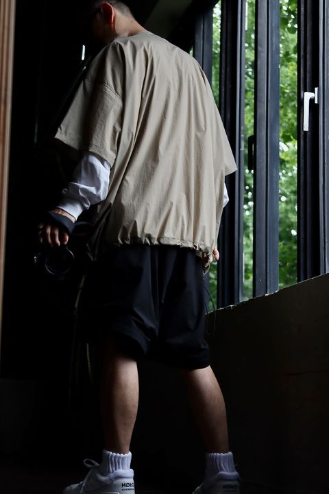 S.F.C HALF ZIP NYLON SHIRTスタイル
