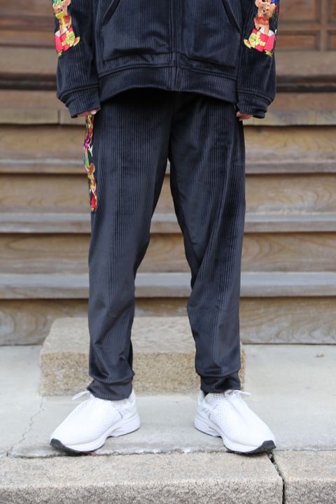 doublet CHAOS EMBROIDERY COMFY HOODIE,CHAOS EMBROIDERY COMFY PANTS style 2021.01.17.