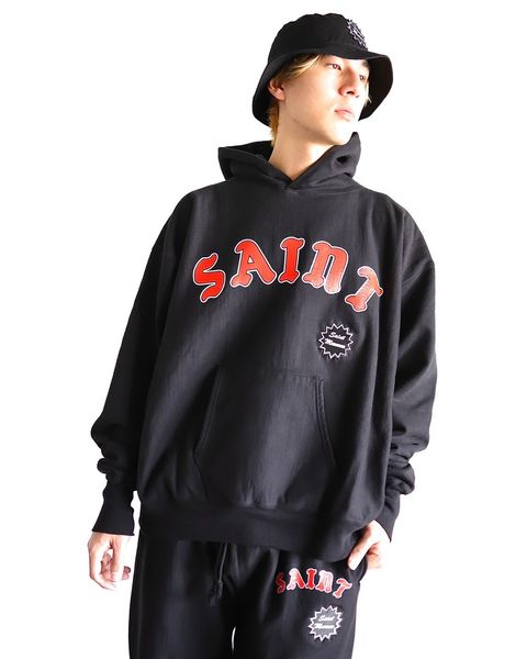 ©SAINT M×××××× ARCH SAINT HOODIEスタイル