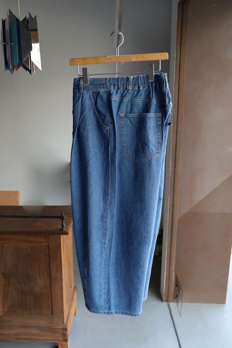 is-ness - イズネス 25SSデニムバルーンパンツDENIM 5PK BALLOON PANTS 