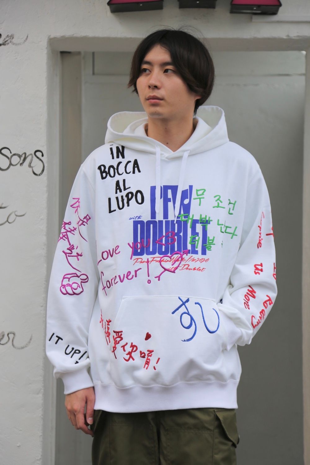 doublet MESSAGE EMBROIDERY HOODIE"WHITE"style.2020.9.12