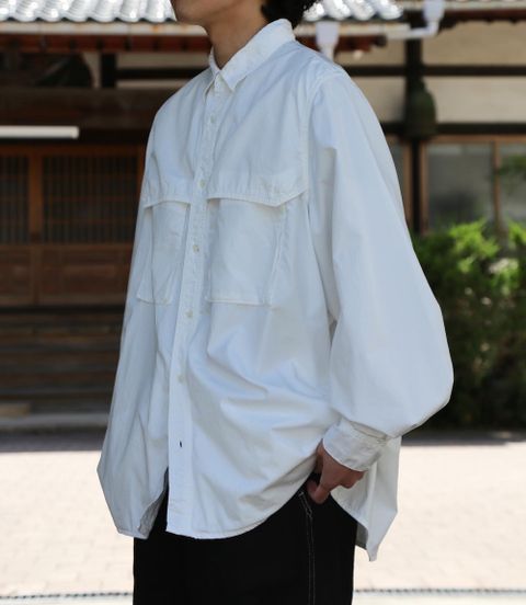 Graphpaper Garment Dyed Poplin Umbrella Yoke Shirt(GM211-50032) style. 2021.04.26.