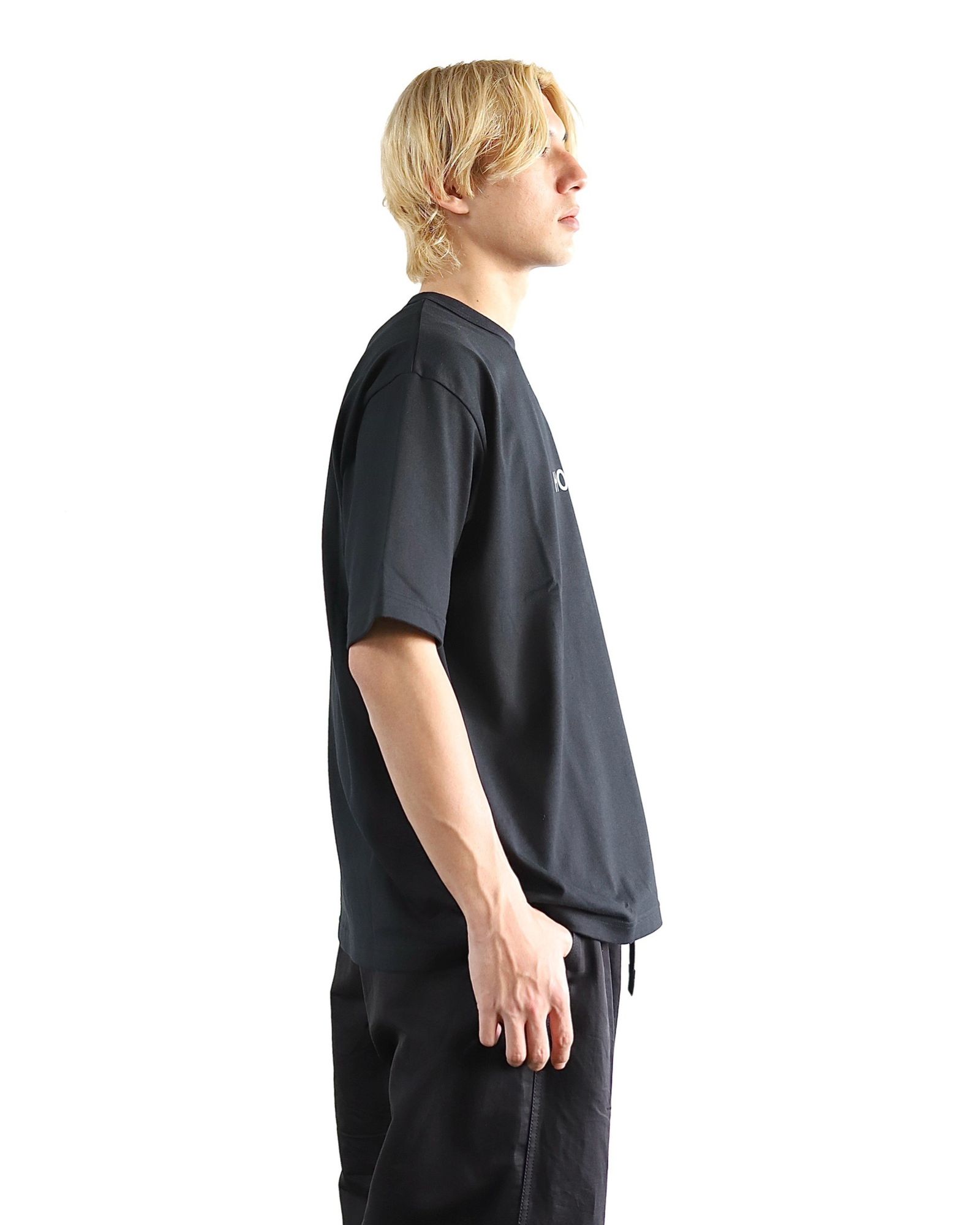 コムデギャルソンオム 24SS ロゴプリントTシャツ(BLACK) style 2024.4.5