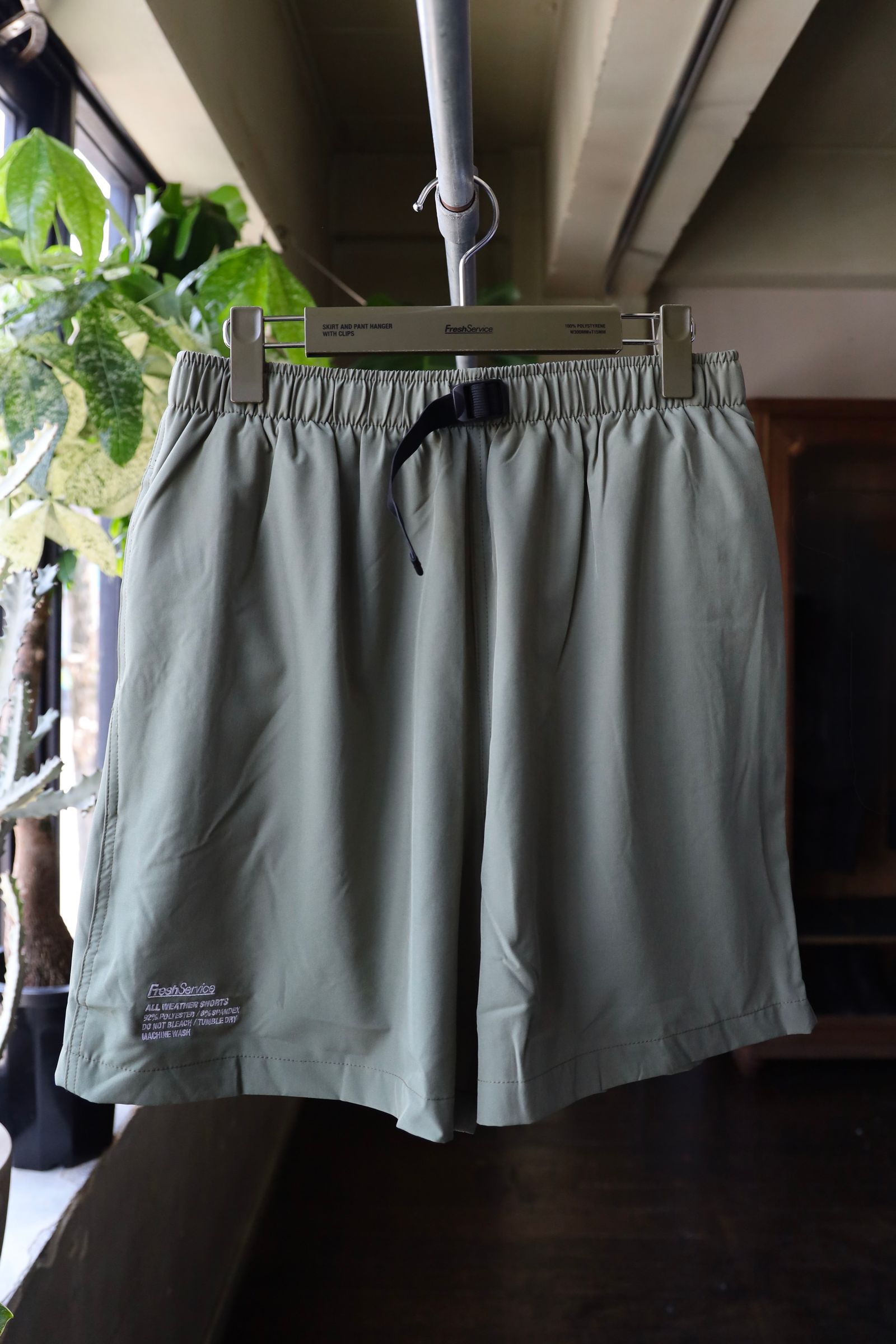 フレッシュサービス　ALL WEATHER SHORTS KHAKI Fresh Service ALL WEATHER SHORTS [KHAKI] - Fresh Service