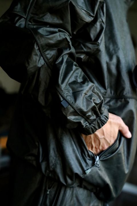 DAIWA PIER39 TECH REVERSIBLE BRITISH HUNTER WINDBREAKER JACKETスタイル.2025.8.23.