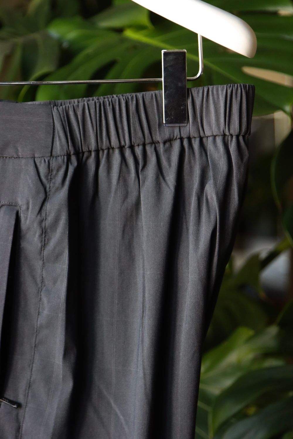 is-ness×NEAT LORO PIANA SPORT FABRICS PANTS"CHARCOAL"イズネス22SS