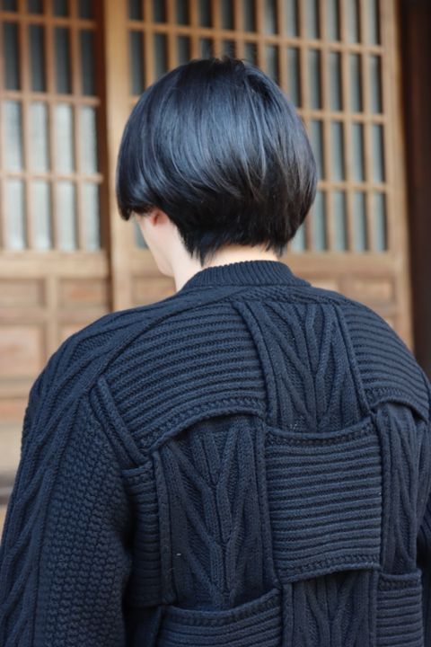 YOKE CROSSING CABLE CREW NECK KNIT(YK21AW0288S) style.2021.10.9