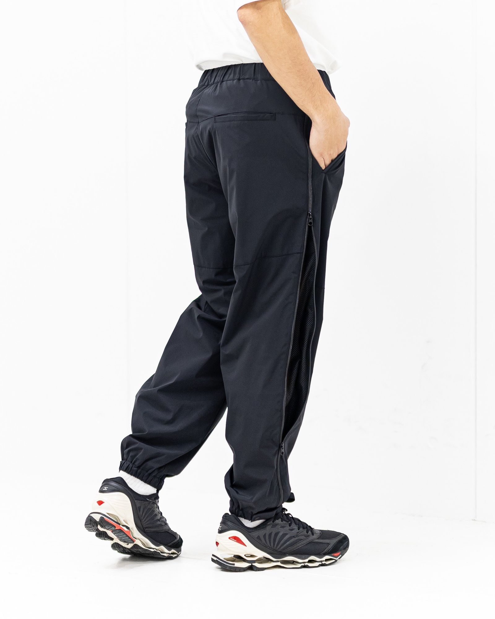 イズネス 26SS Technical Ventilation Pants(26SS_30_1022SSSPTT03-1)BLACK☆新作発売！