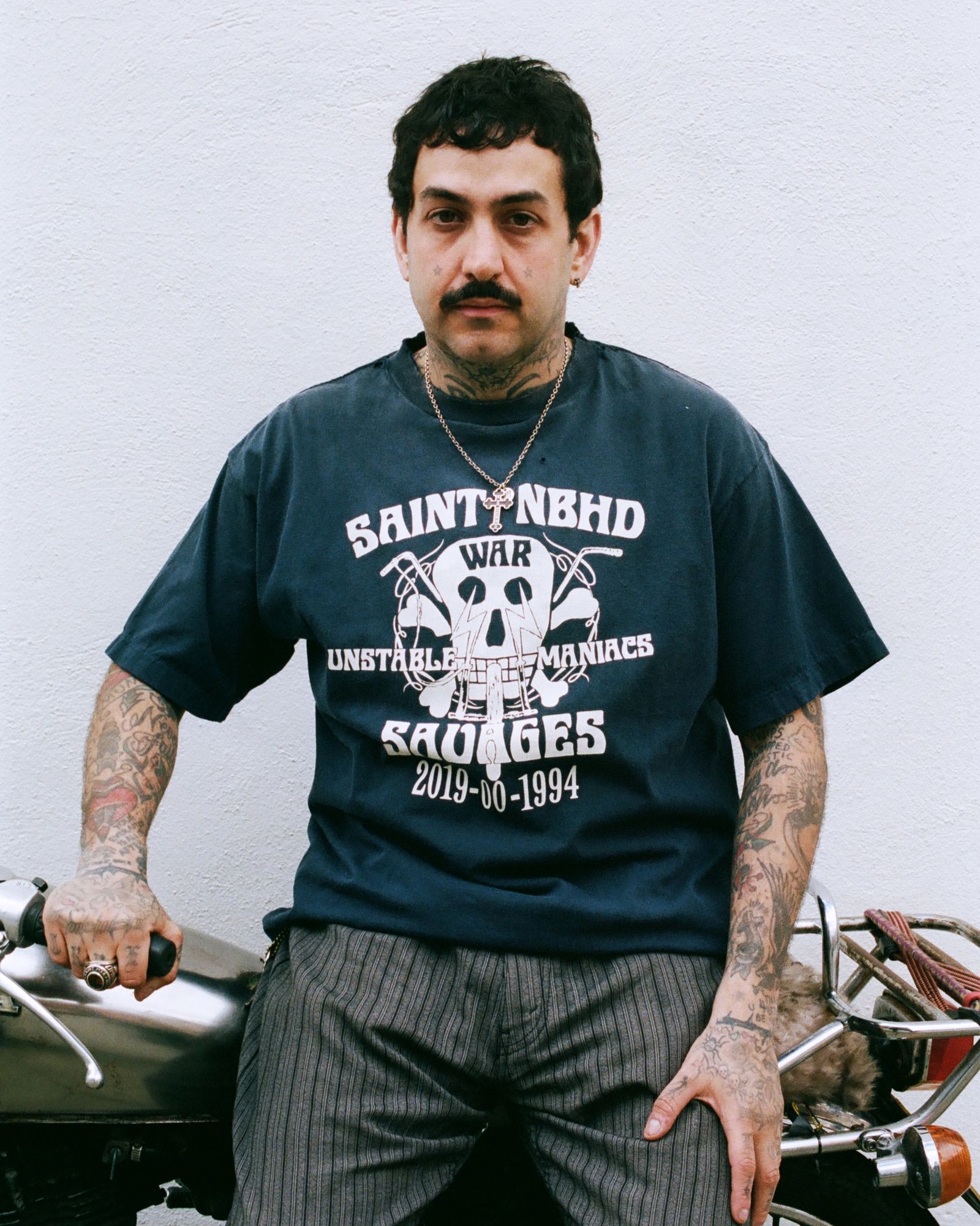 【国内買付】SAINT M××××××/ NH_SS TEE/STHD. SAINTBHD SAINT Mxxxxxx】NH_SS TEE/STHD. SAINTBHD/NAVY (Saint Mxxxxxx