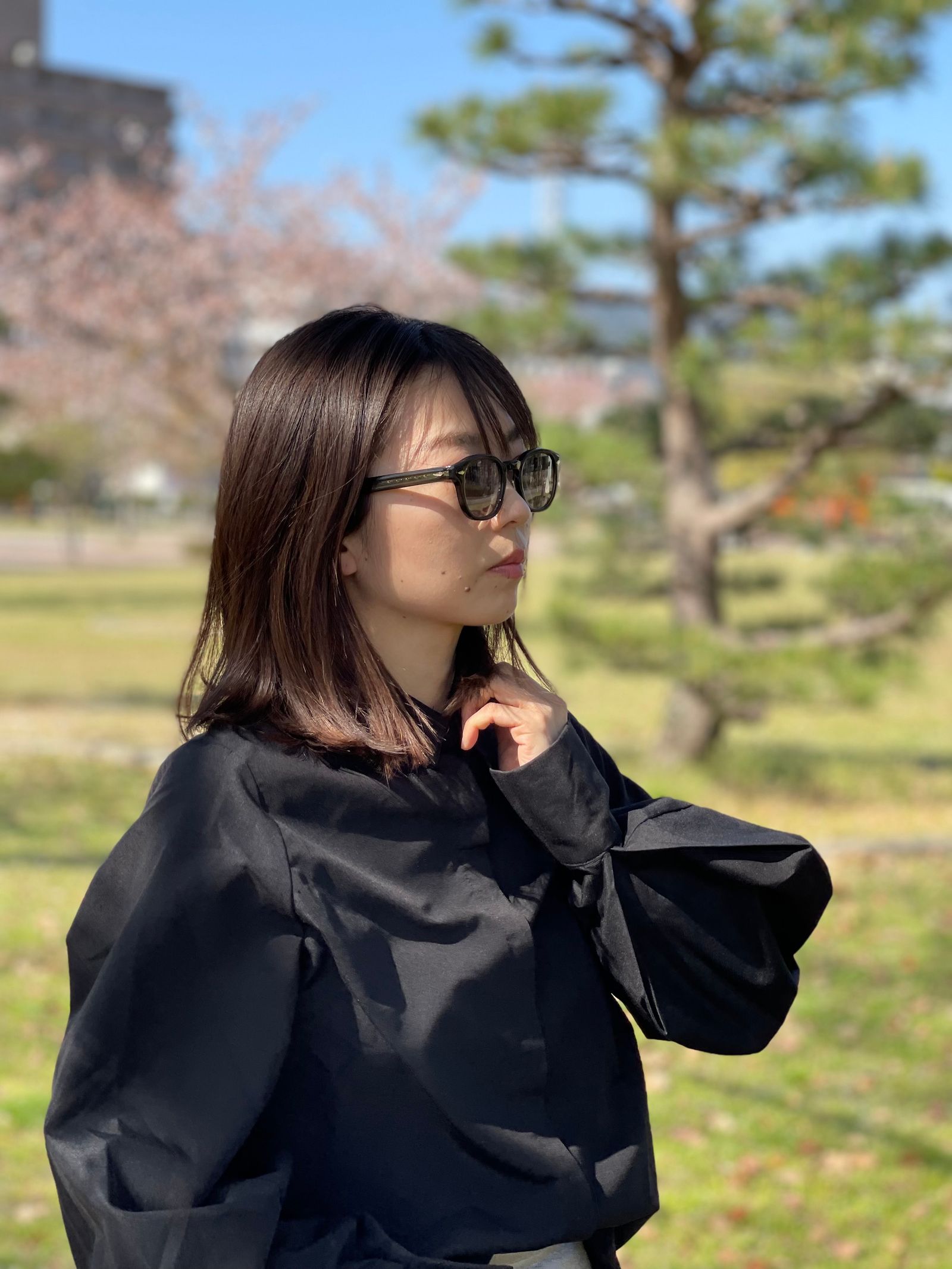 ノチノオプティカル  NOCHINO-N1#6 CLEAR SMOKE OLIVE×GREY GREEN to D.GREY(調光モデル)