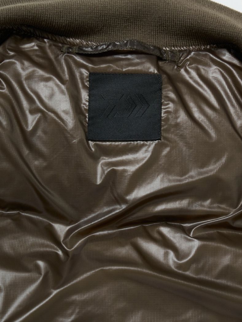 DAIWA PIER39(ダイワピア39) 25FW TECH 2WAY MA-1 DOWN JACKET (BW-40025W)BROWNKAHKI☆10月25日(土)発売！