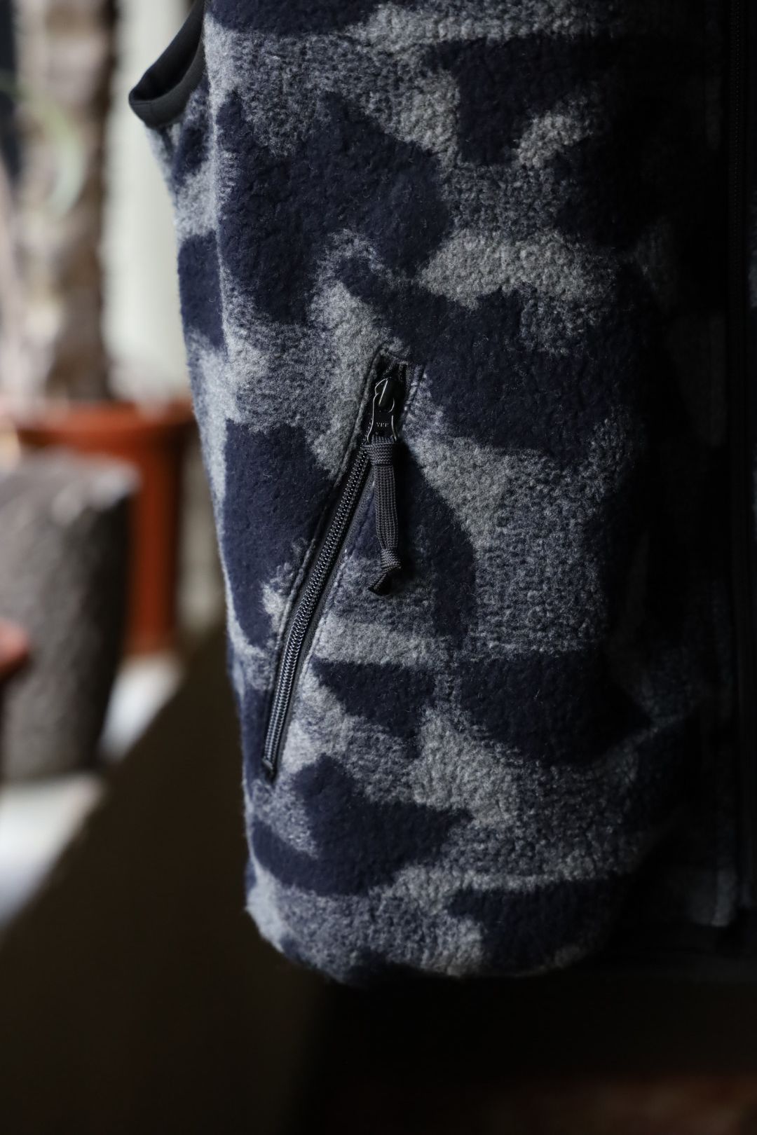 コムデギャルソンオム ウールボアフリースベスト(HR-T017-051)NAVY×GRAY☆10月2日(金)発売！