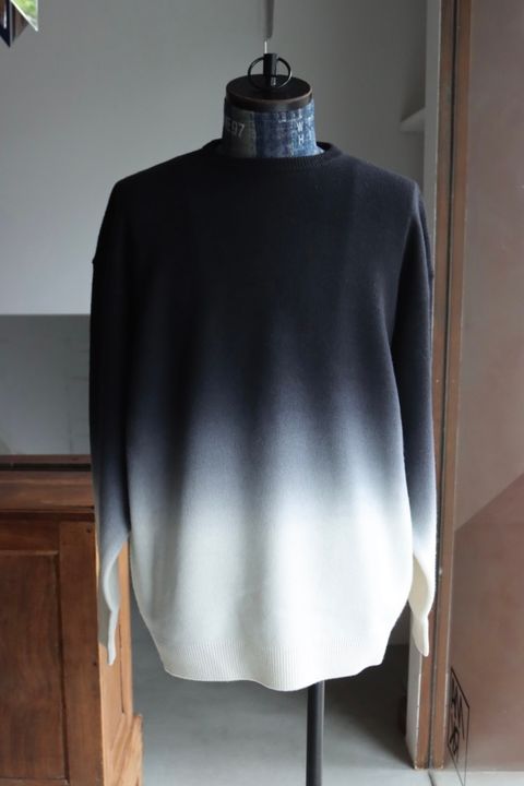 グラフペーパー 25AW Gradient Dyed Crewt Neck Knit(GU253-80492)BLACK☆9月27日(土)発売！
