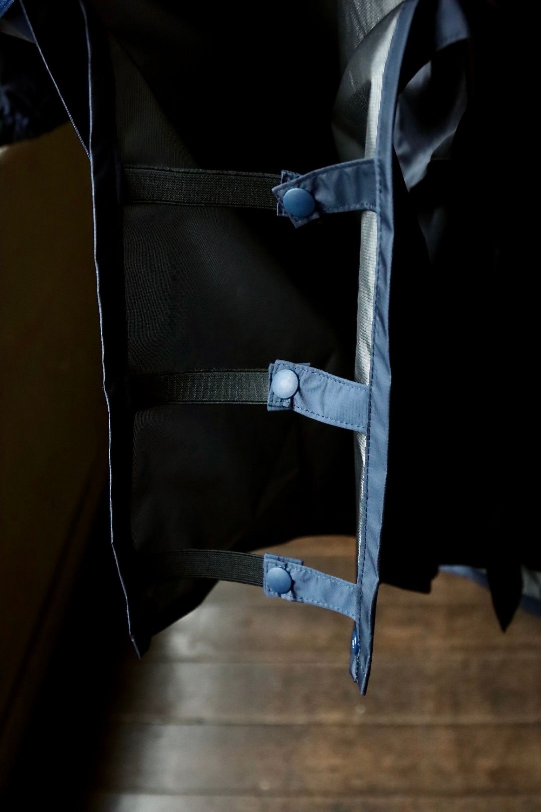 is-ness イズネス24SS 3-LAYER TRANSFORMABLE JACKET(1006SSJK01)NAVY