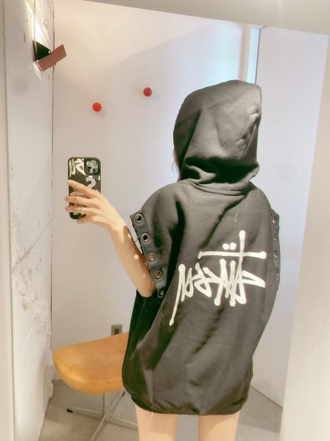 ジュンヤワタナベマン新作eYe JUNYA WATANABE MAN×STUSSYコラボフーディーstyle.2024.3.15