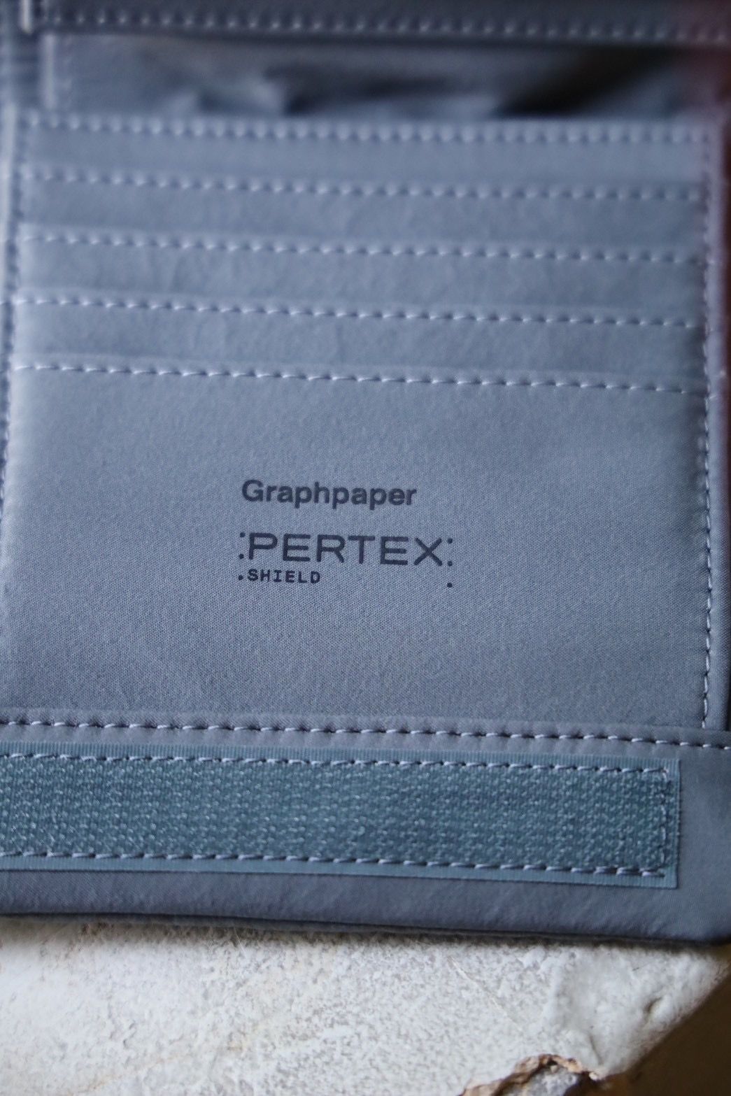 Graphpaper - グラフペーパーPERTEX SHIELD Bifold Wallet(GU243