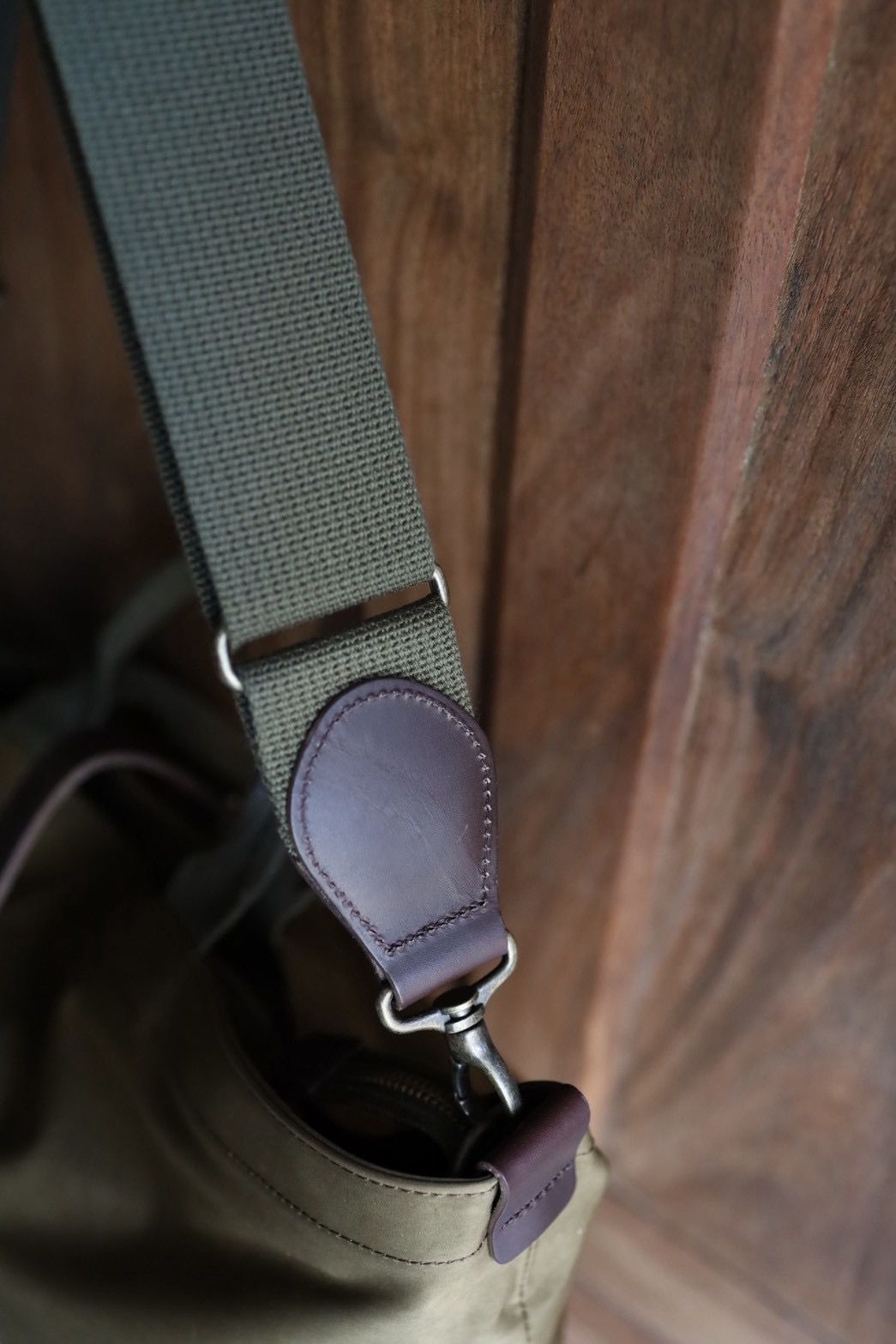 エンダースキーマ バッグ bracket bag(yv-b-brb)khaki☆12月6日(土)発売！