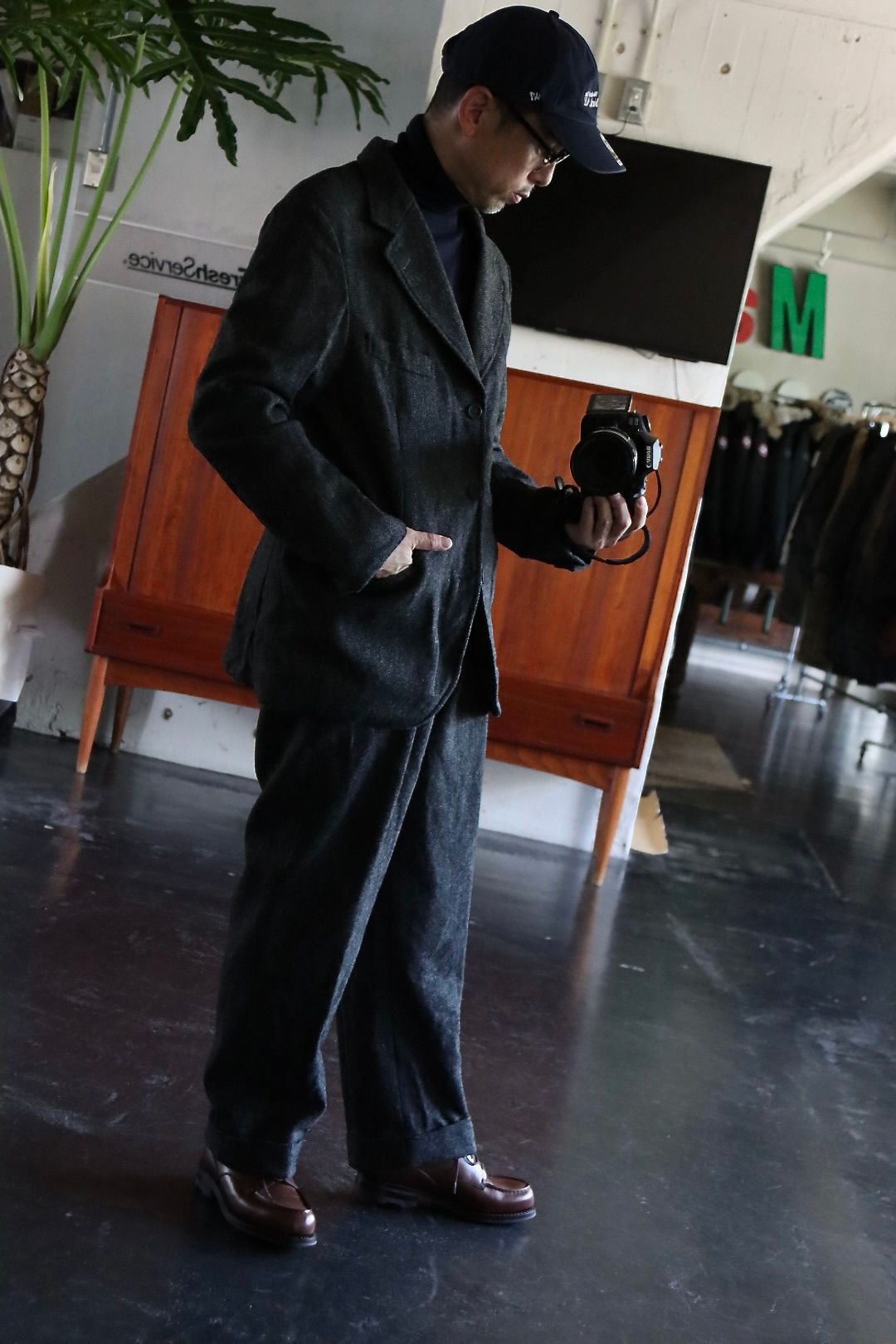 アプレッセ Tweed Two Tack Trousers(22AAP-04-11H)CHARCOAL