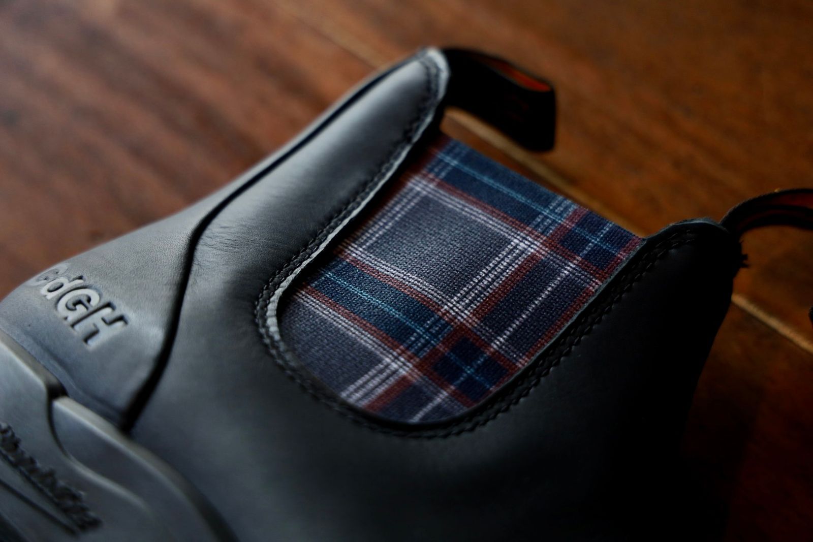 コムデギャルソンオム25FW BLUNDSTONEサイドゴアブーツ(HP-K103-001)BLACK☆新作発売！