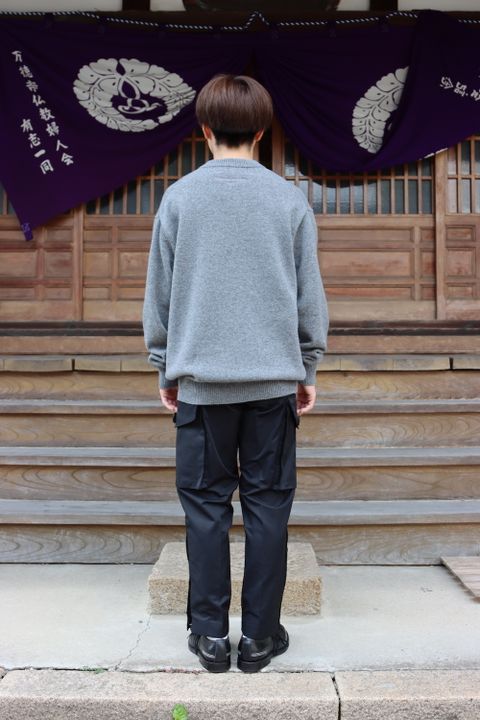 COMME des GARSONS HOMME ラムウール天竺ロゴ刺繍ニット(HH-N007-051) style.2021.09.26