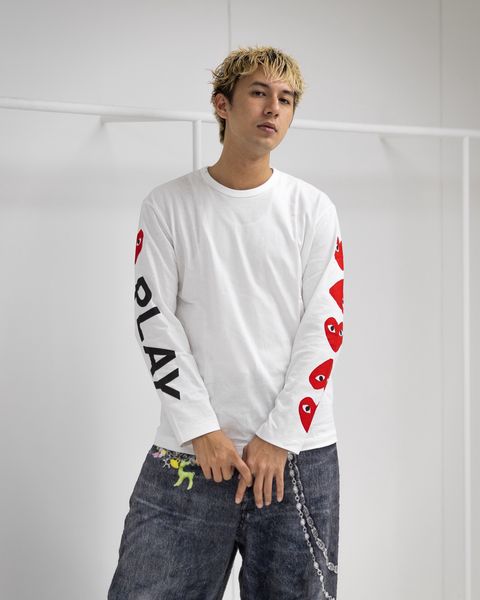 PLAY COMME des GARCONS スリーブロゴプリントTシャツ MARKスタイル