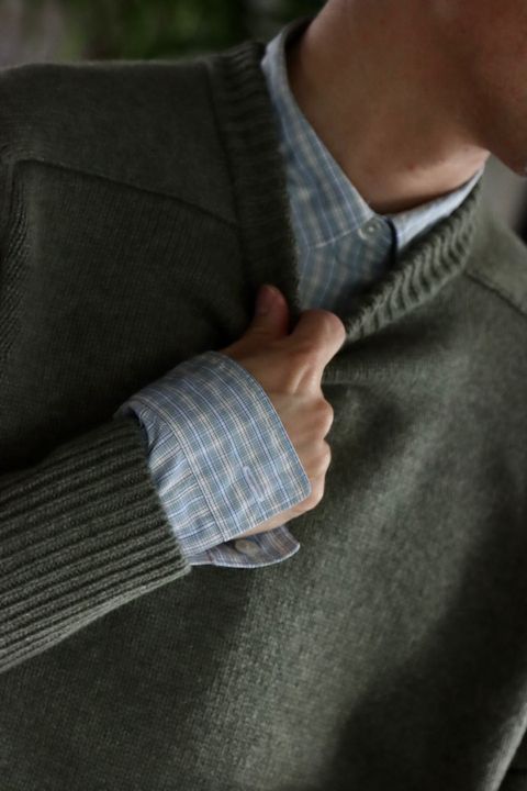 アプレッセ22FW Pullover Sweater"GREEN"スタイル