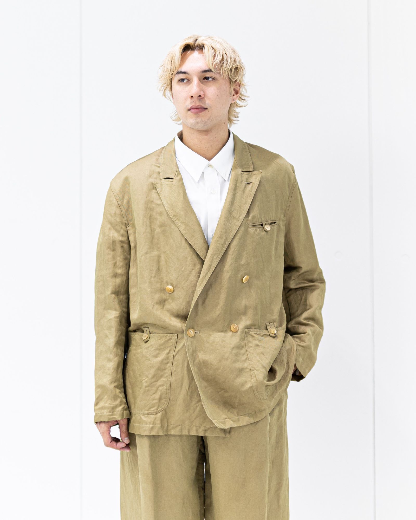 YOKE Linen Silk Kersey Double Breasted Blezer 新作発売！